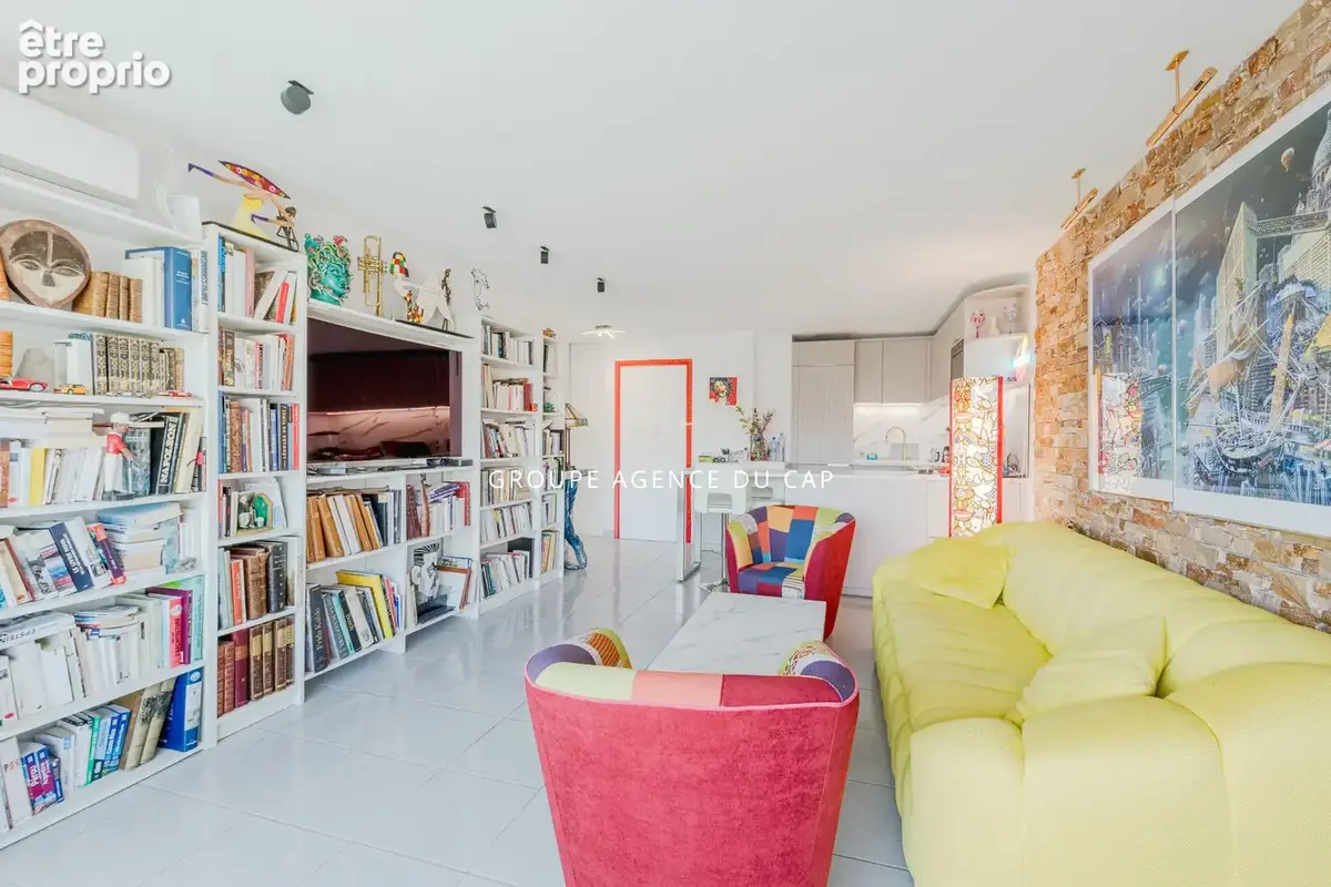 Appartement T2 récemment rénové en étage à Port Fréjus - photo 6