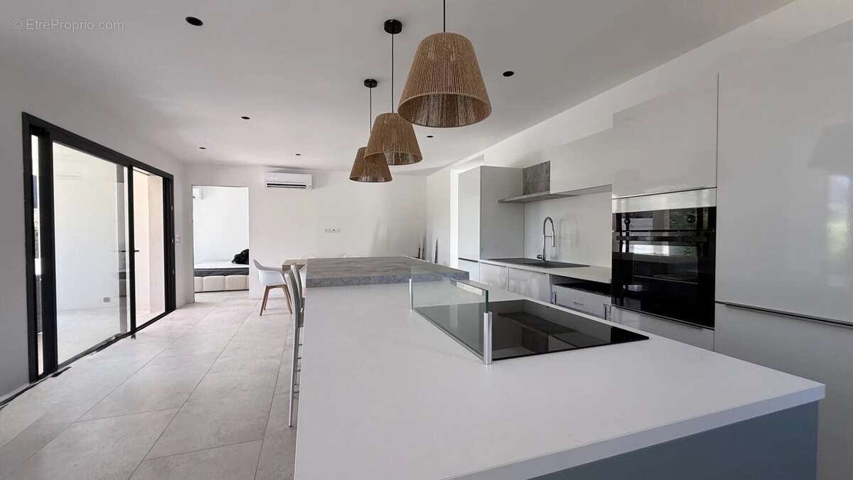 Très belle villa neuve T4 Piscine Garage - photo 9