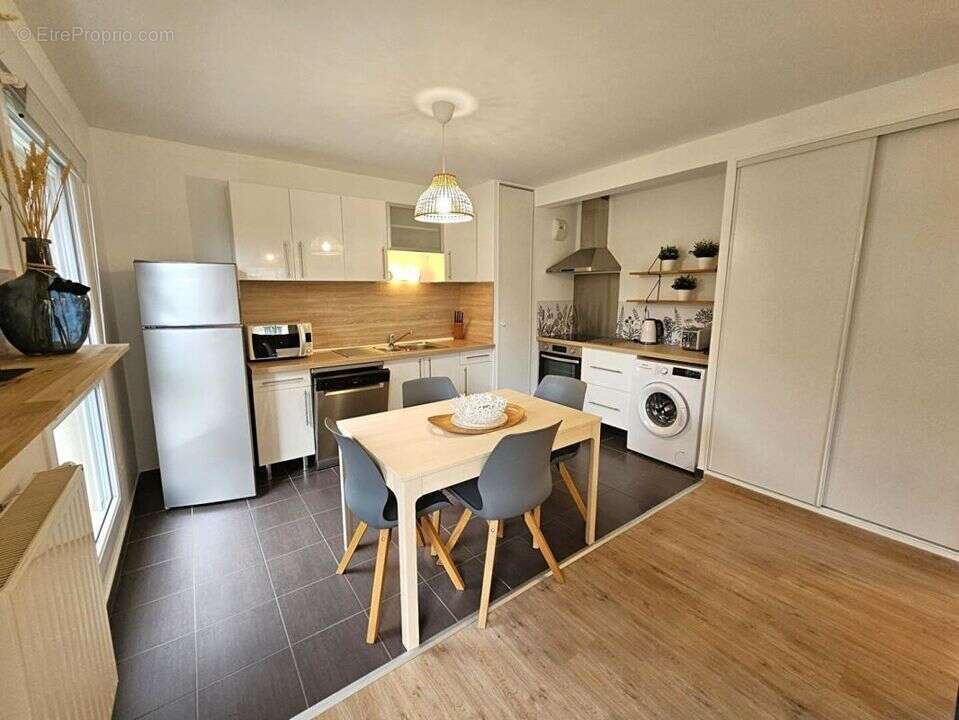 Appartement à HEROUVILLE-SAINT-CLAIR