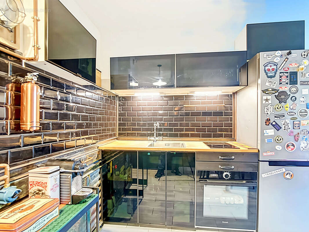 Appartement à MARSEILLE-12E