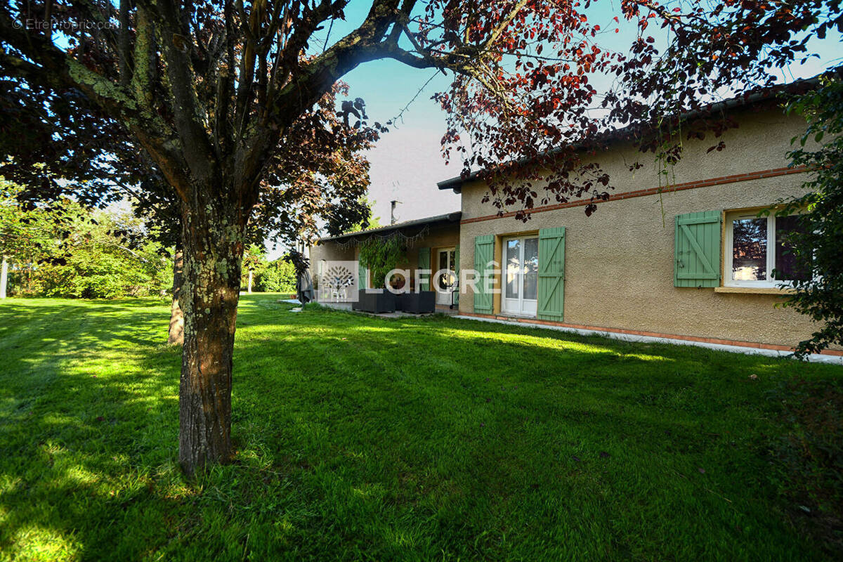 Maison à GIROUSSENS