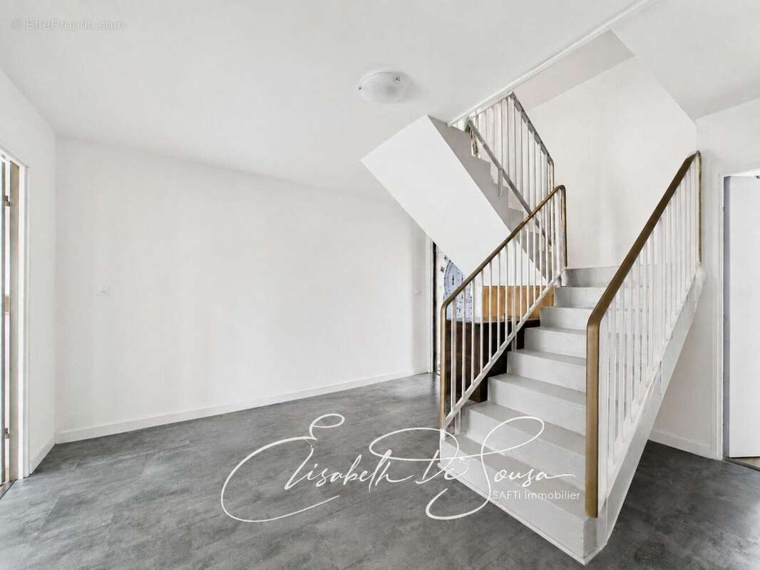 Photo 8 - Appartement à ALFORTVILLE