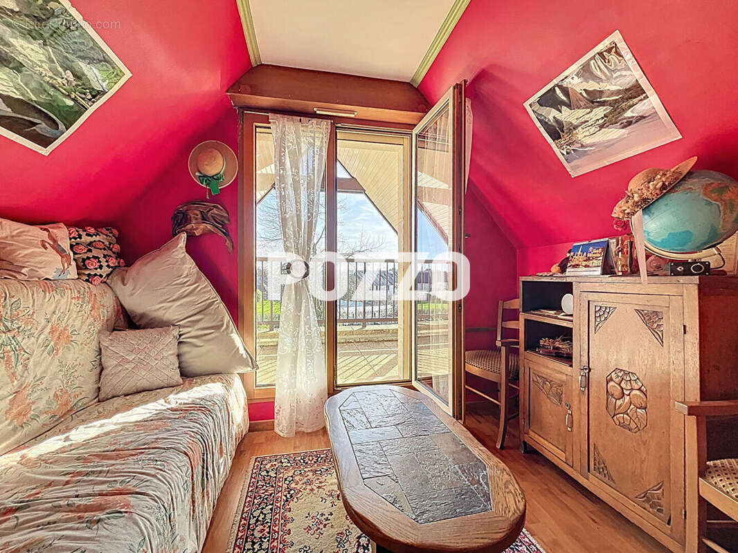 Maison à SAINT-HILAIRE-DU-HARCOUET