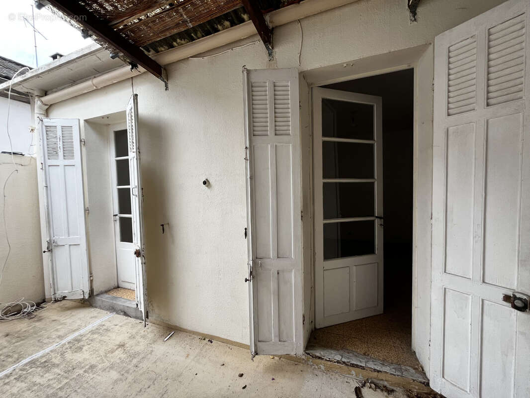 Maison à MARSEILLE-7E