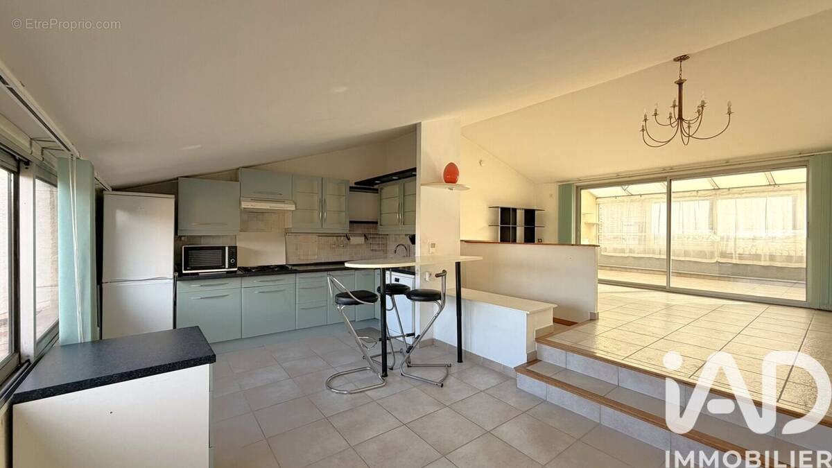 Photo 1 - Maison à ORAISON