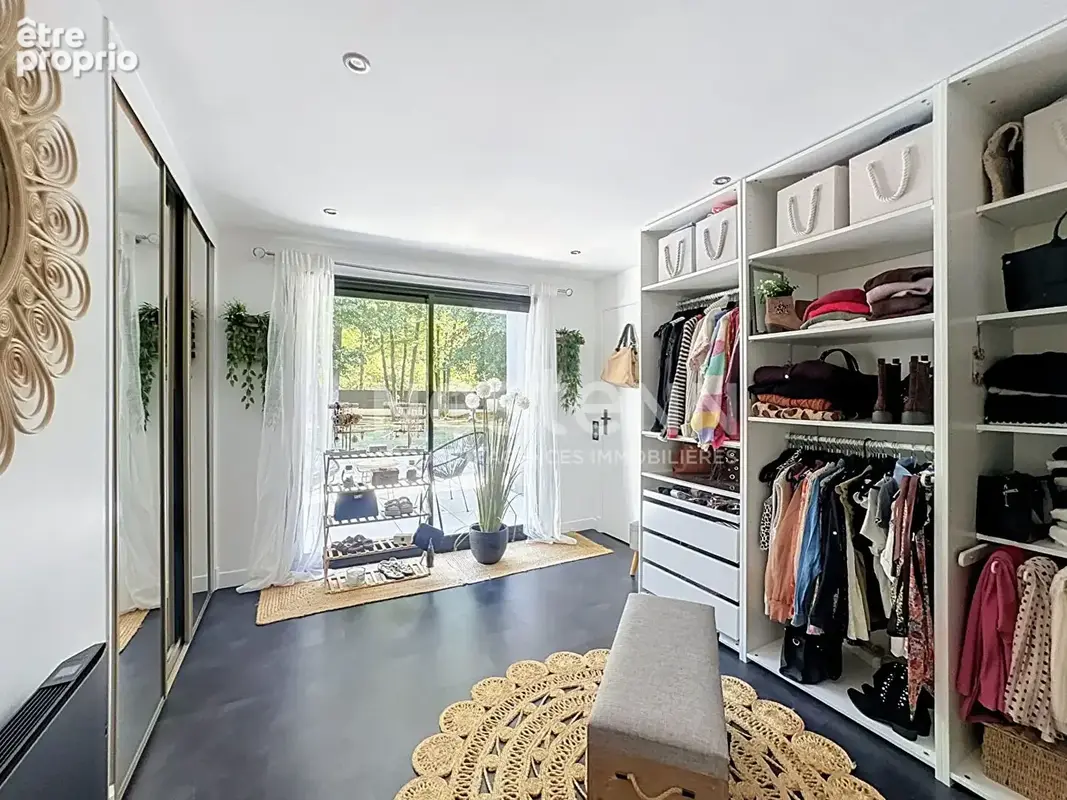 Maison d'architecte 278 m² - DOMAINE DU LYS-CHANTILLY - photo 9