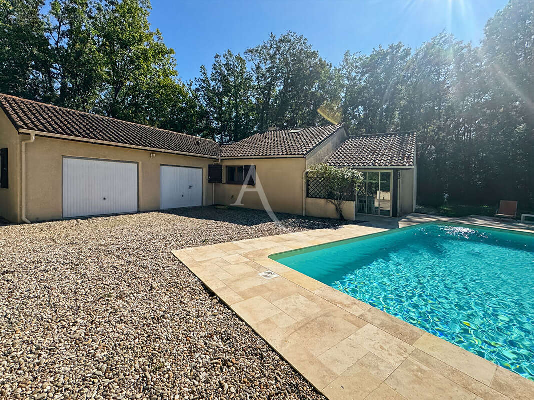Maison à DURAVEL