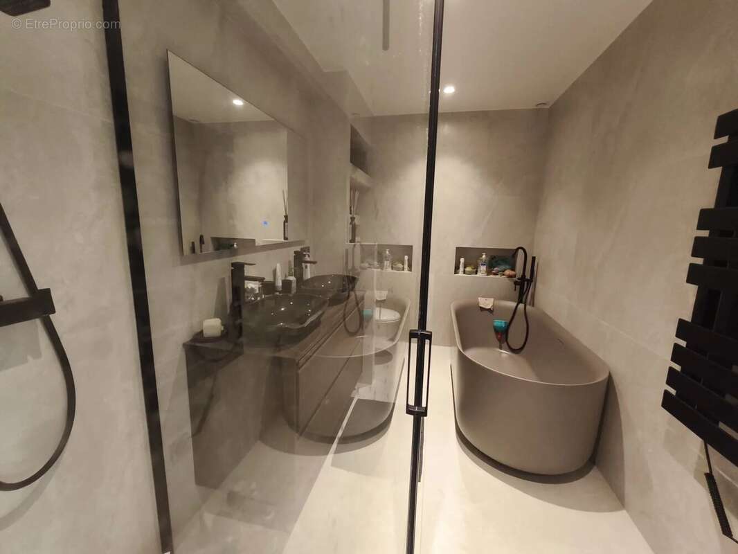 Nice, 4 pieces renove avec terrasse et garage sur bd grosso - photo 12