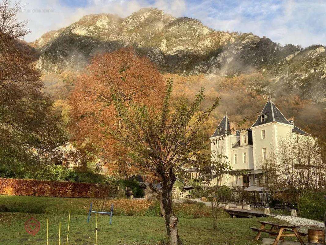 Maison à SAINT-BEAT