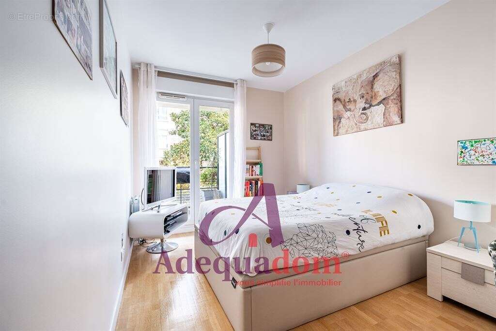 Appartement à BOIS-COLOMBES