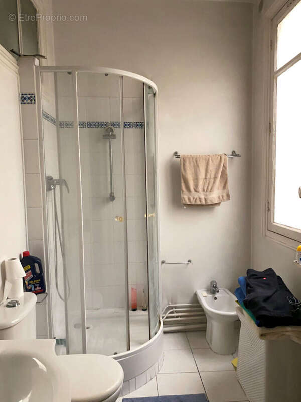 Appartement à PARIS-12E