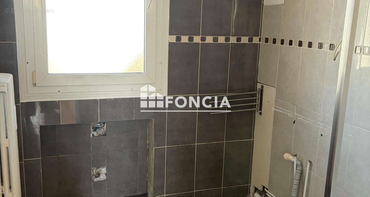 Appartement à LE PLESSIS-ROBINSON