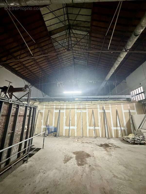 Autre à SAINT-DENIS