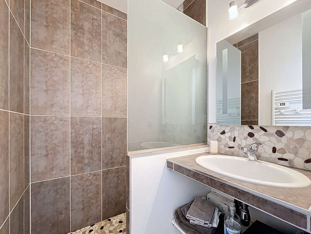 Maison à MONTBONNOT-SAINT-MARTIN