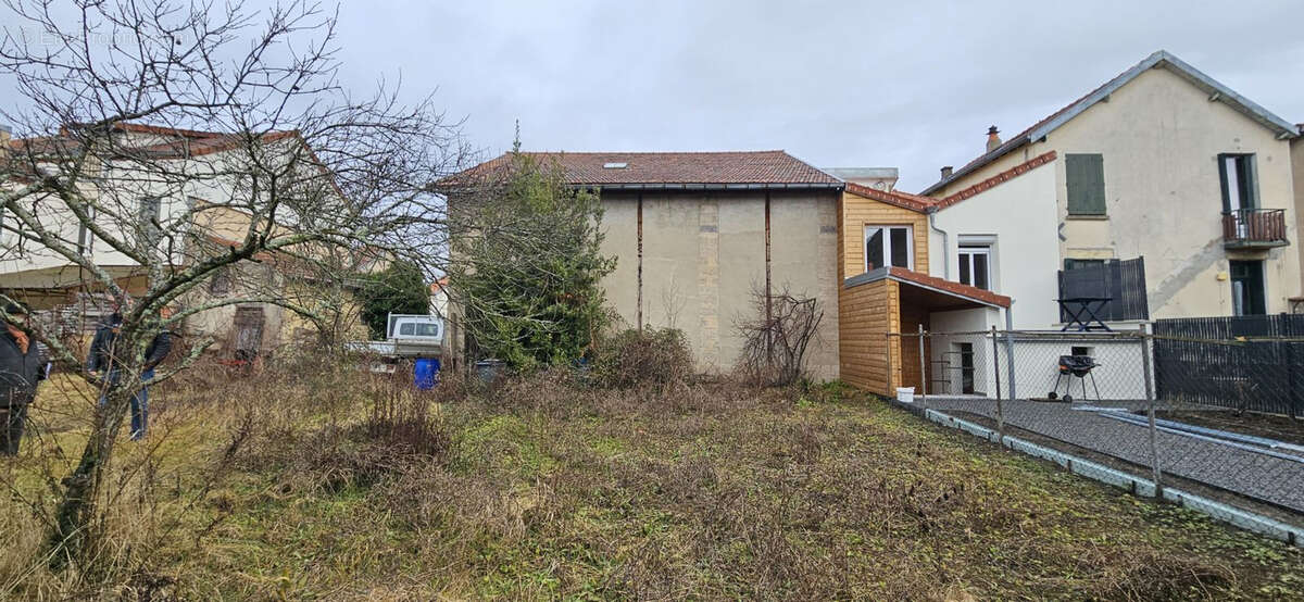 Appartement à CUSSET