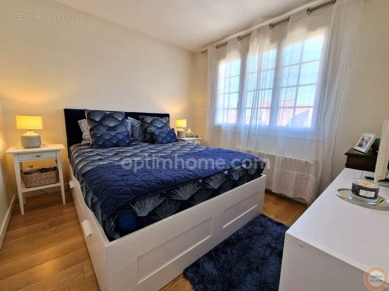 Maison à SAINT-GERMAIN-LES-ARPAJON