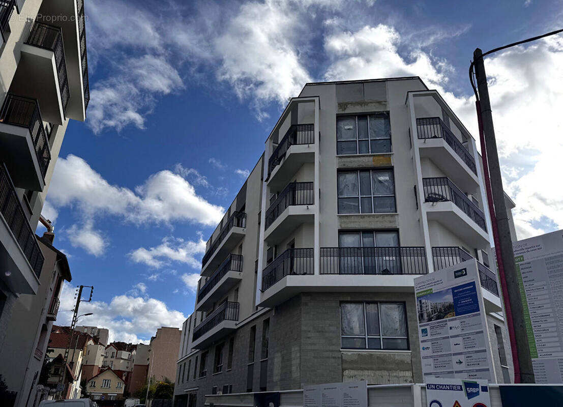 Appartement à BOIS-COLOMBES