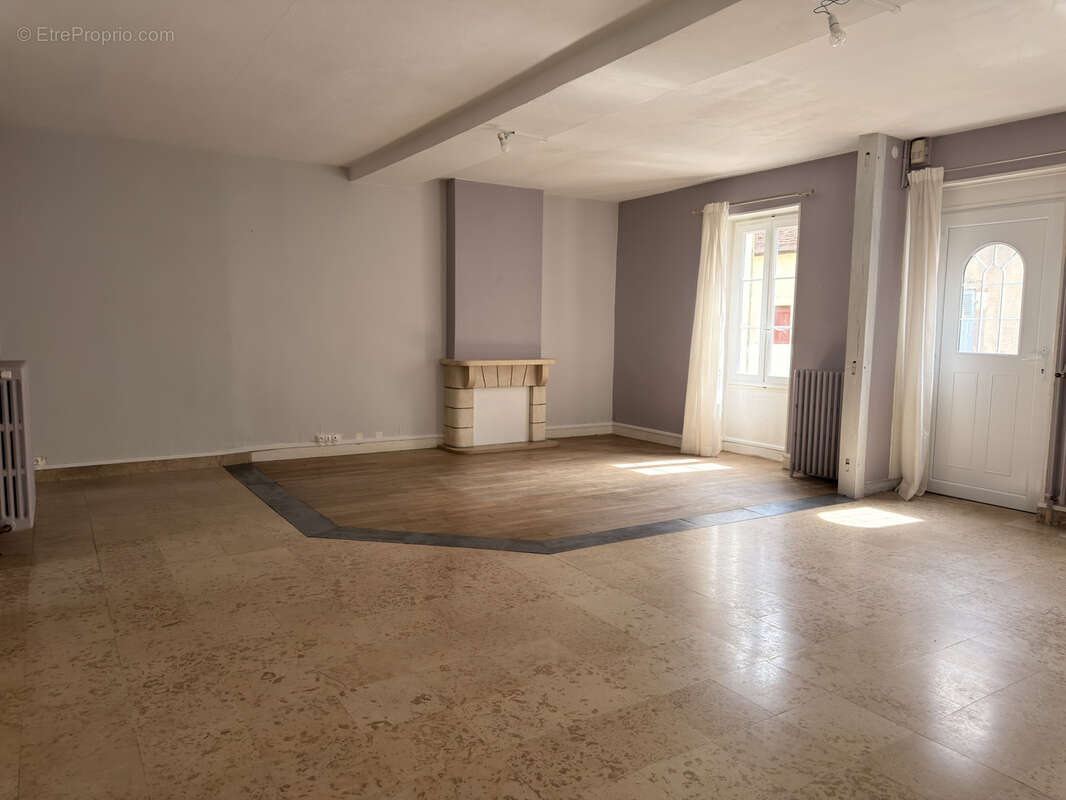 Appartement à CHATILLON-SUR-LOIRE
