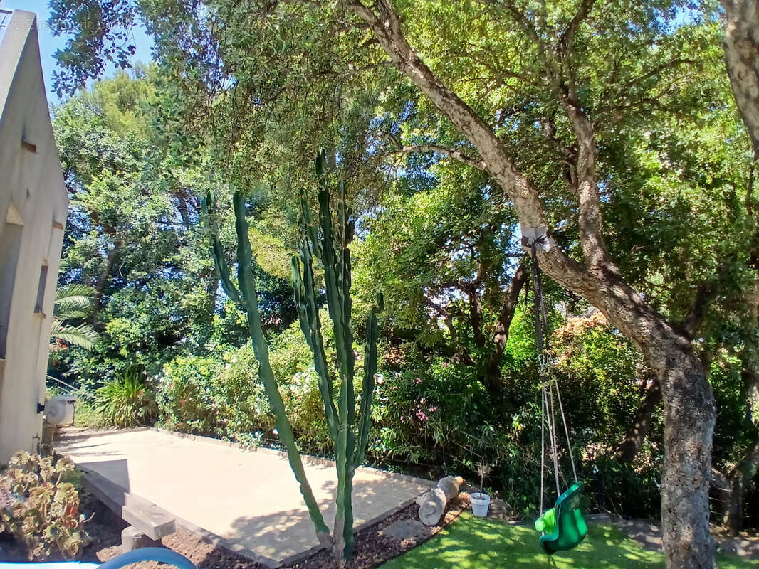 Maison à SIX-FOURS-LES-PLAGES