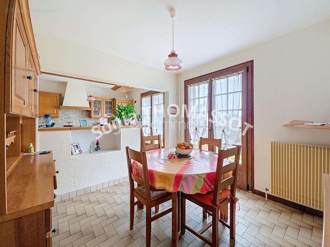 Maison à SAINT-USAGE