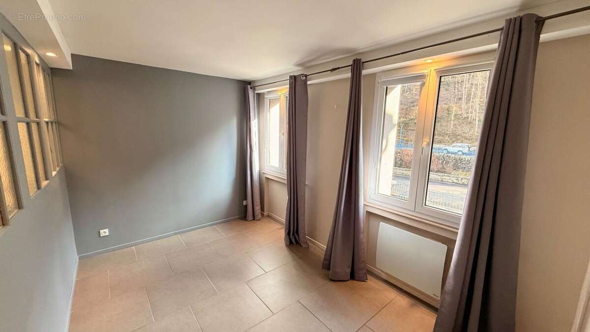 Appartement à LA BOURBOULE