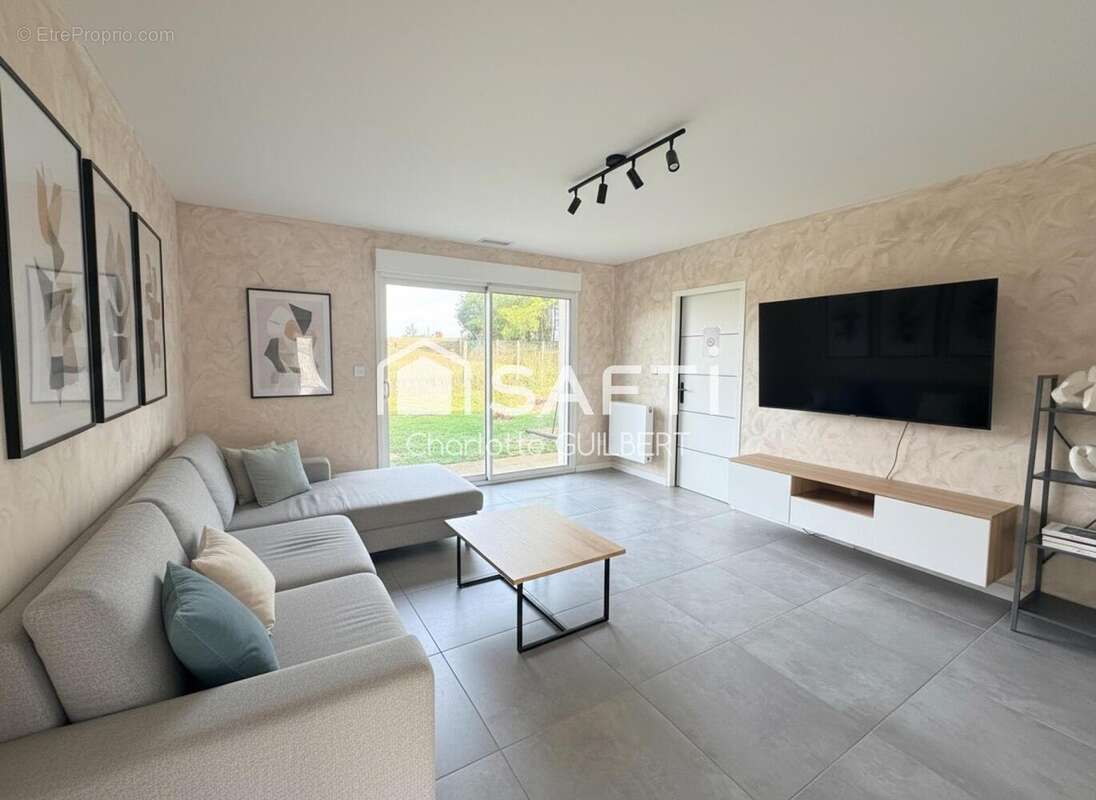 Photo 2 - Maison à POUSSIGNAC