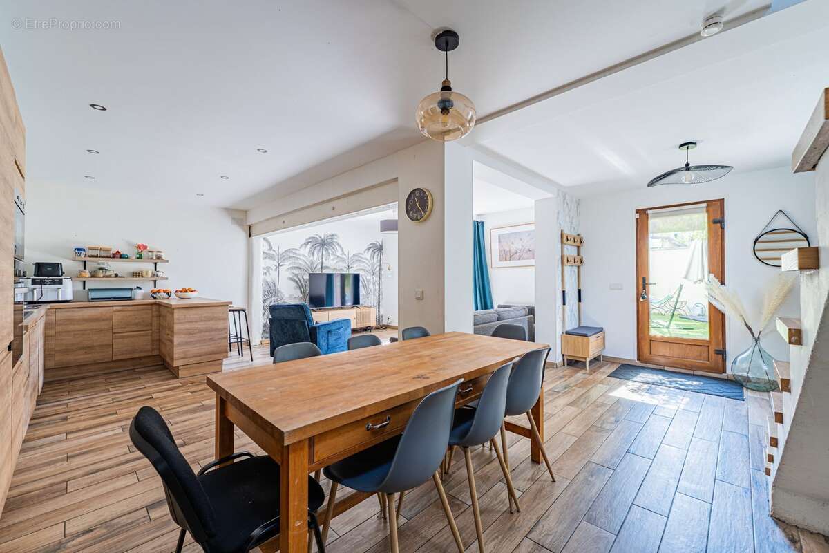 Maison à MONTESSON
