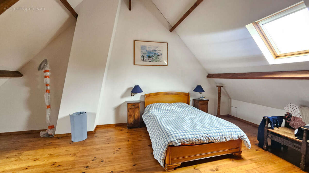 Maison à LACHAPELLE-AUX-POTS