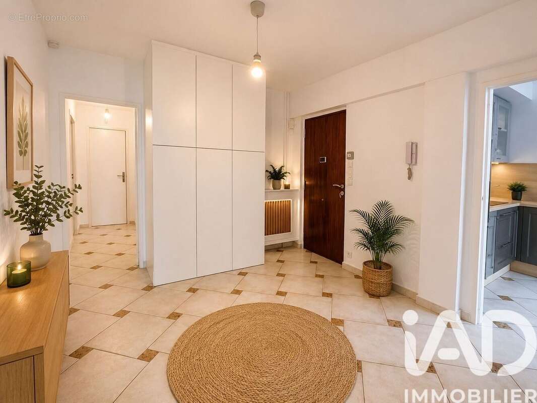 Photo 9 - Appartement à MARSEILLE-12E