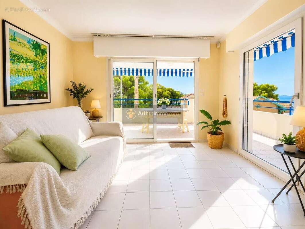 Appartement à SAINT-RAPHAEL