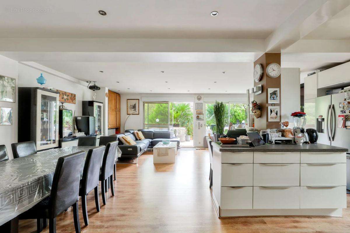 Maison à SAINT-OUEN