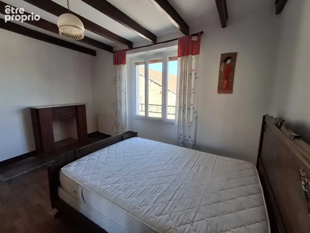 Maison 6 pièces 90 m² à vendre à Exideuil (16150) - photo 9