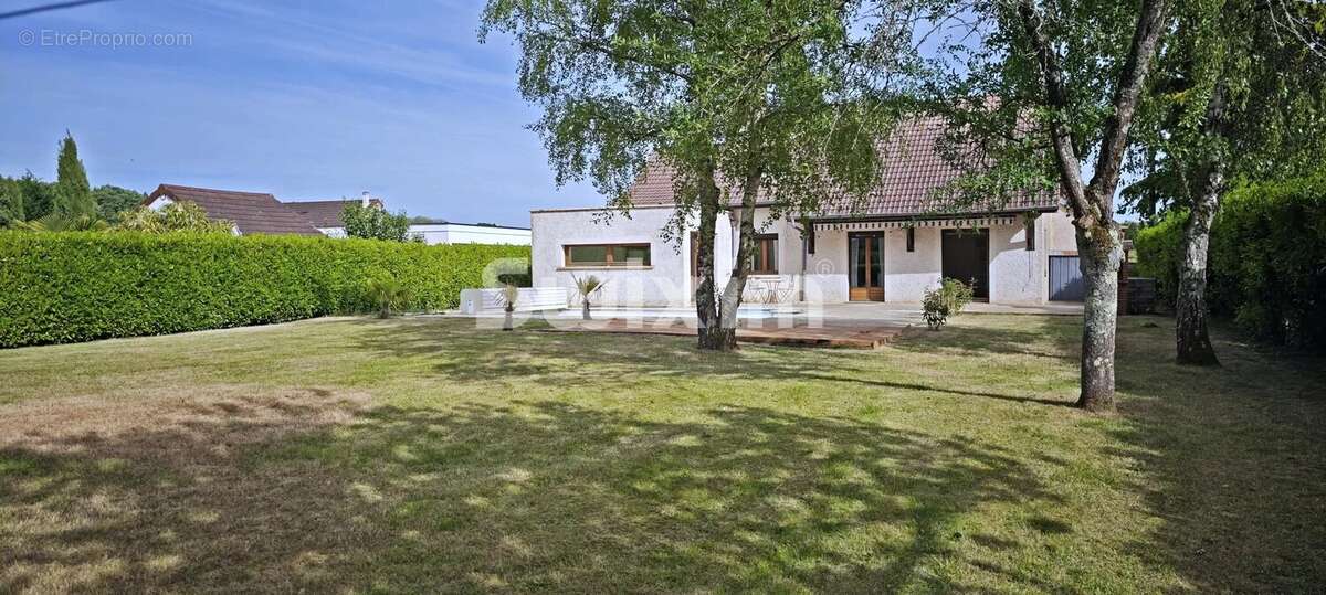 Maison à DAMPARIS