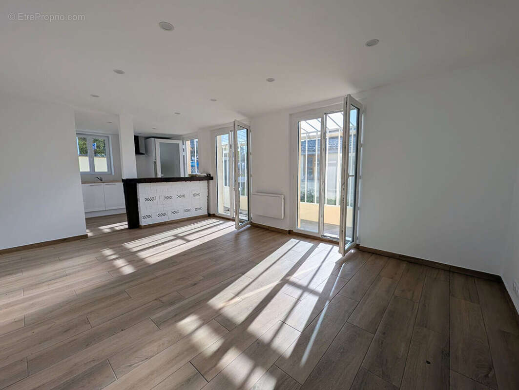 Maison à MILLY-LA-FORET