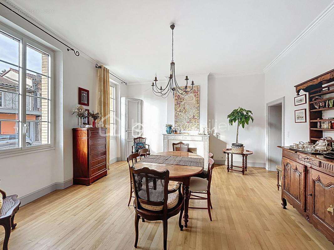Propriété de caractère, maison 9 pièces 244 m² avec son annexe 27m² et bâtiment de 127m² - photo 14