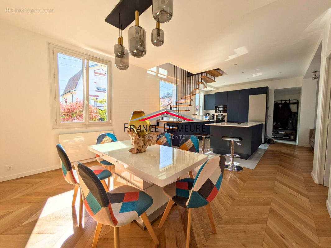 Maison à TAVERNY