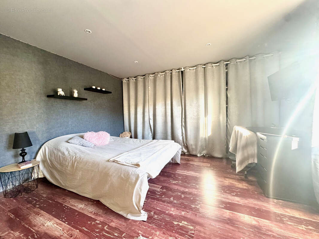 Maison à MALAUCENE