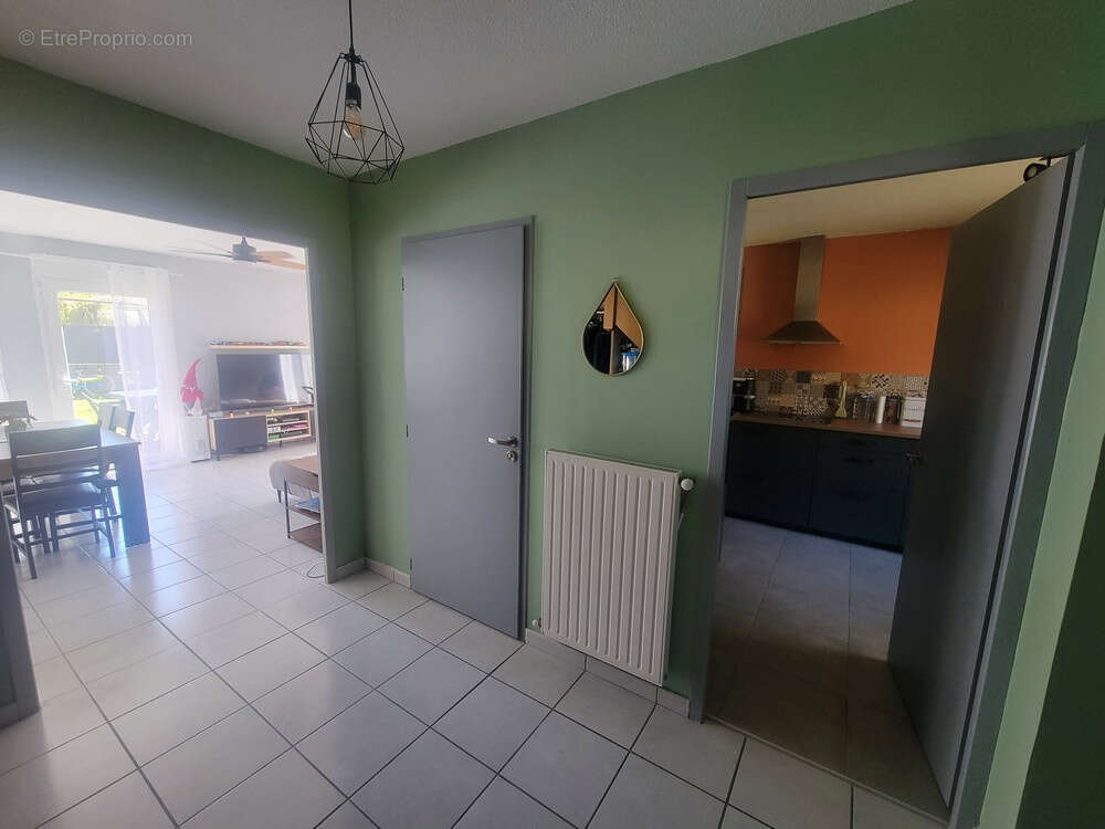 Maison à SAINT-SORLIN-EN-VALLOIRE
