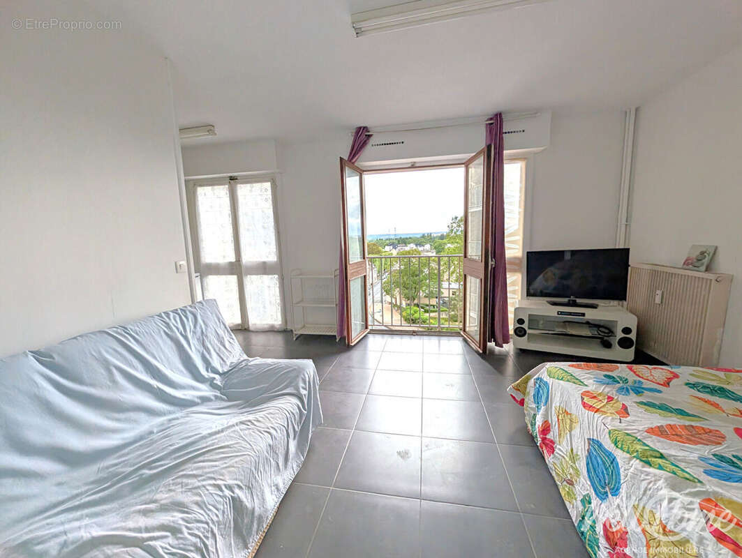 Appartement à SAINT-OUEN-L'AUMONE