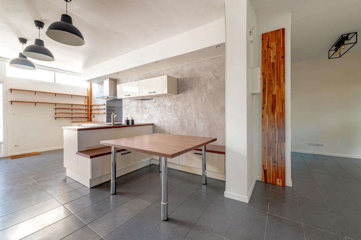 Appartement à SAINT-DENIS