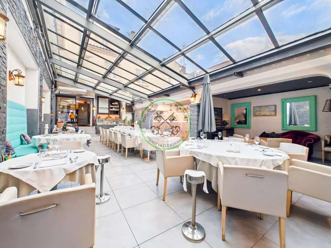 Commerce à SAINT-RAPHAEL