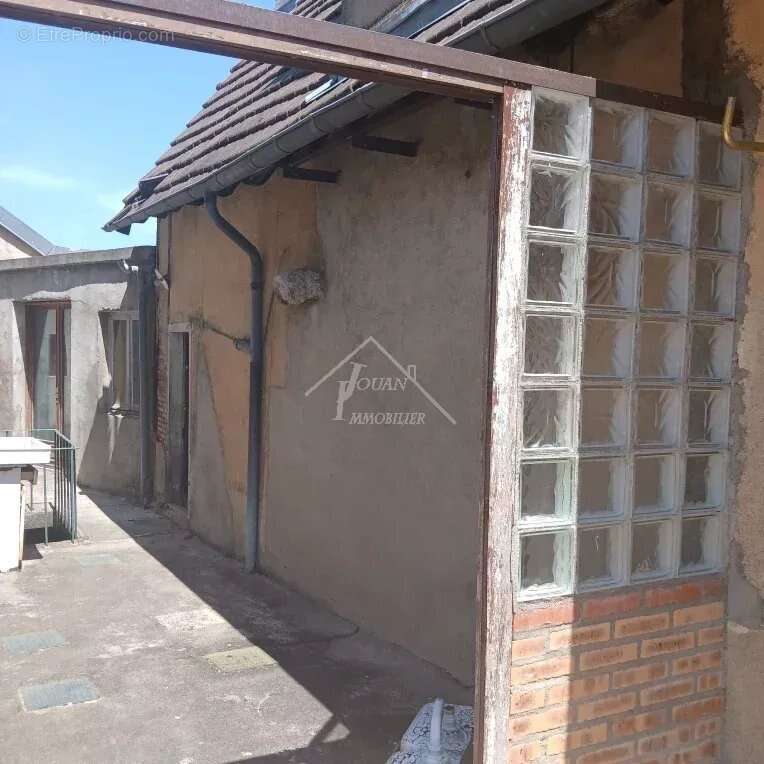 Maison à VARENNES-SUR-ALLIER