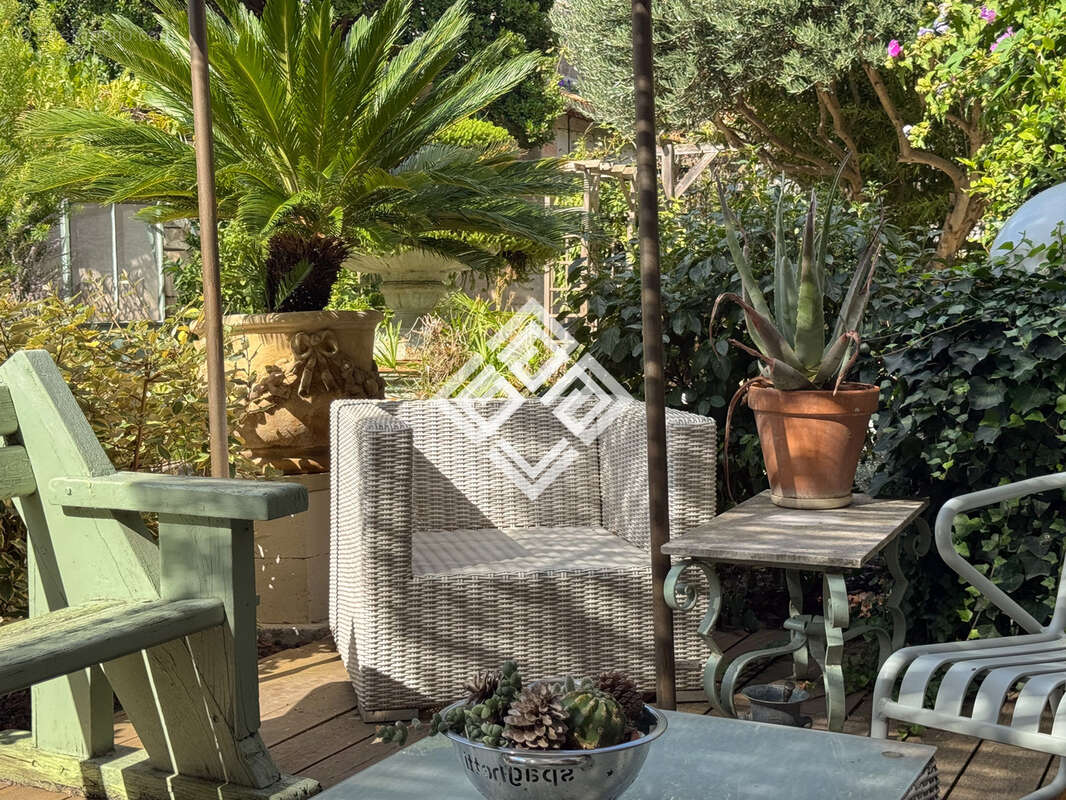 Maison de Maître restaurée avec élégance avec piscine - photo 57