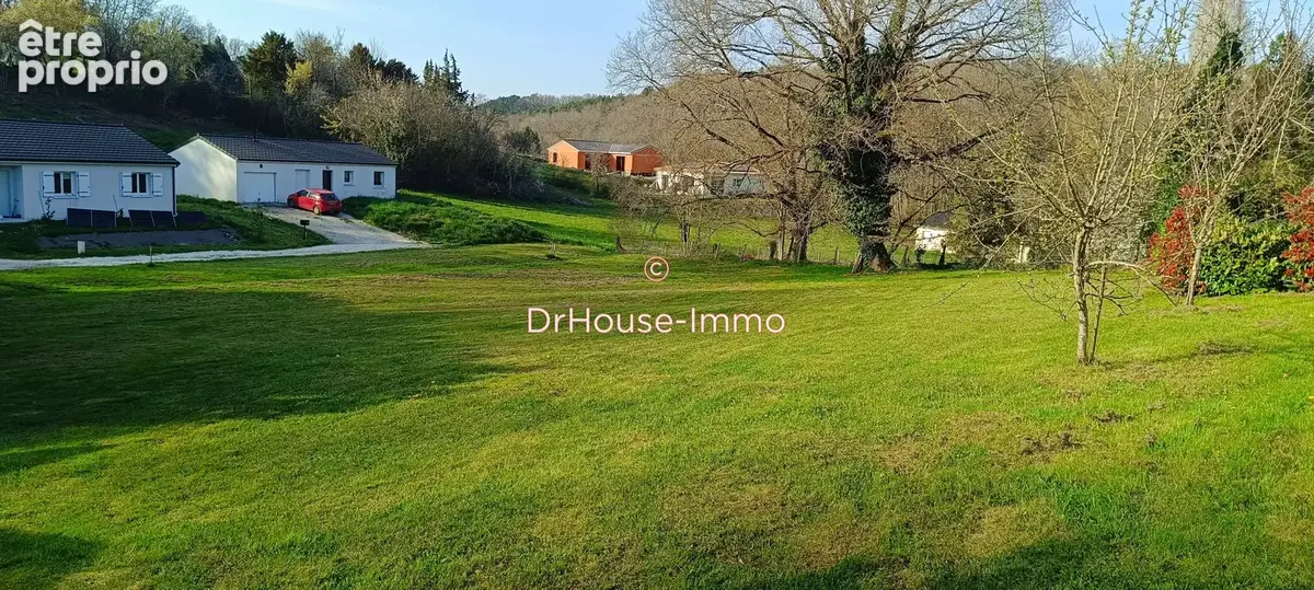 Terrain 1 255 m² à vendre à Notre-Dame-De-Sanilhac (24660) - photo 6