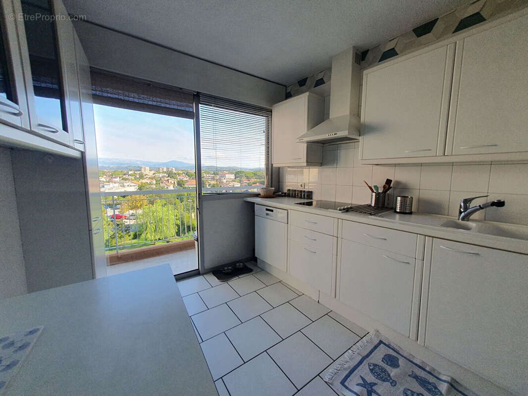 Appartement à MANDELIEU-LA-NAPOULE