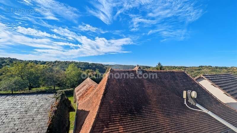 Maison à SAINT-MESMIN