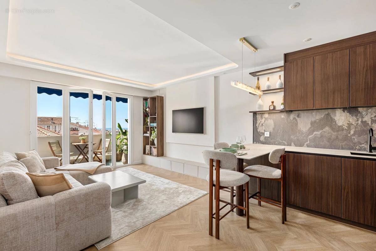 Appartement à CANNES