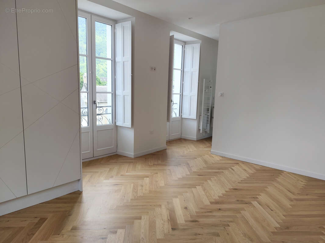 Appartement T3 centre de Bagnères de Luchon 76,24 m2 - photo 3