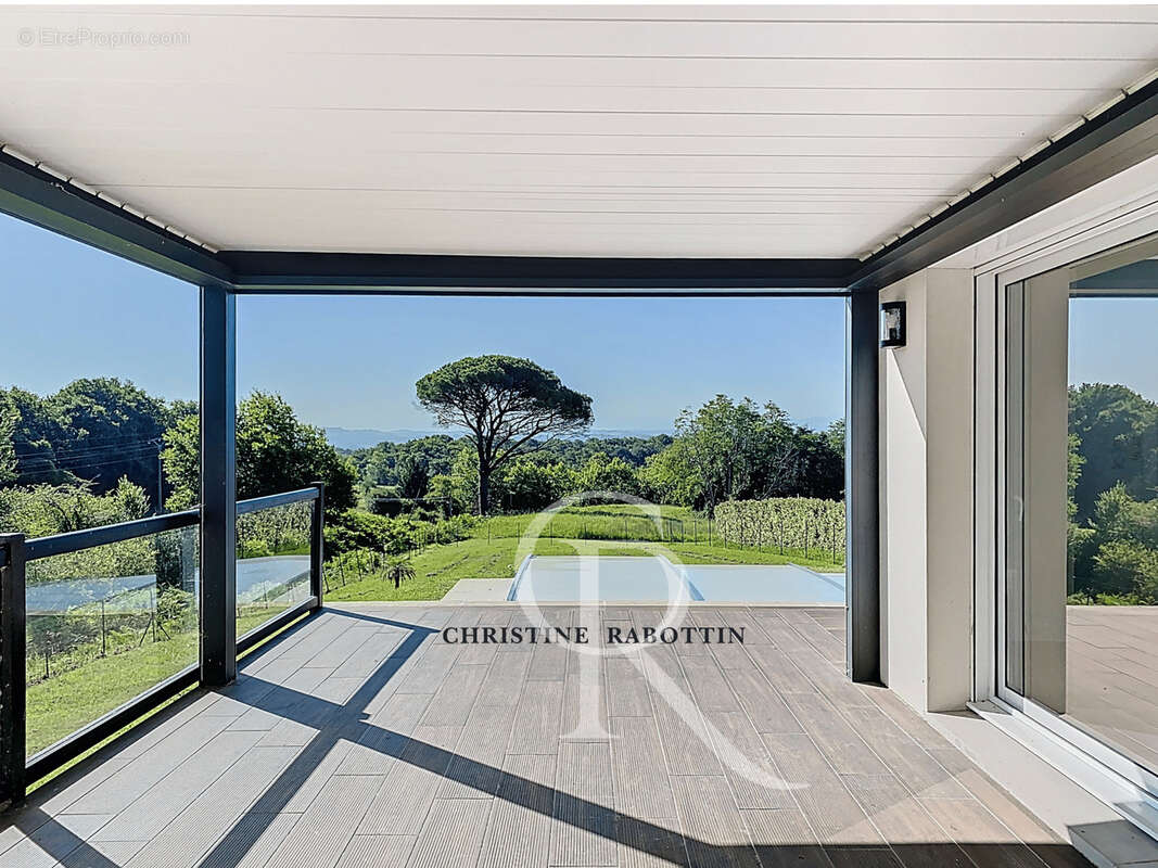 Maison à SAINT-MARTIN-DE-SEIGNANX