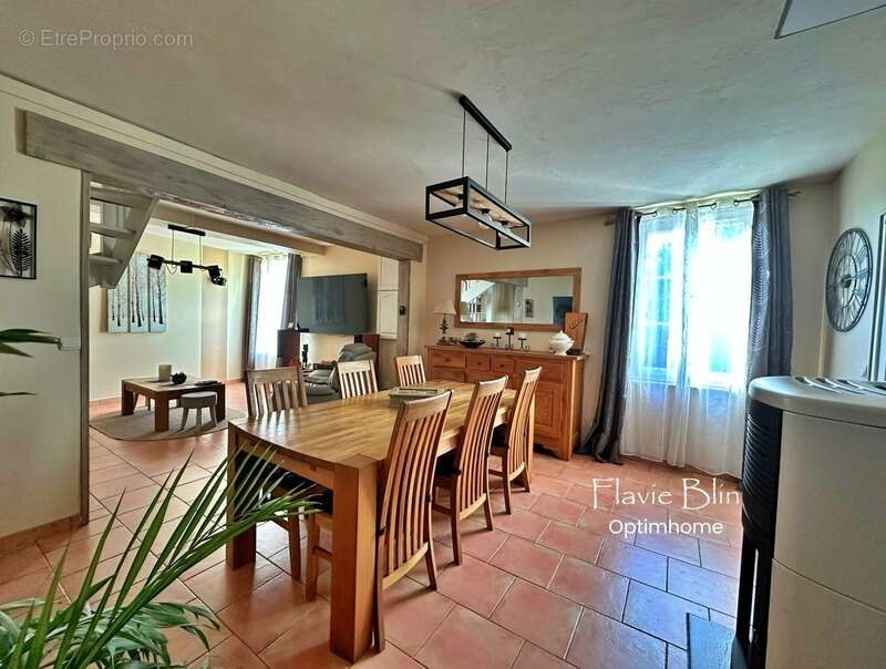 Maison à PACY-SUR-EURE